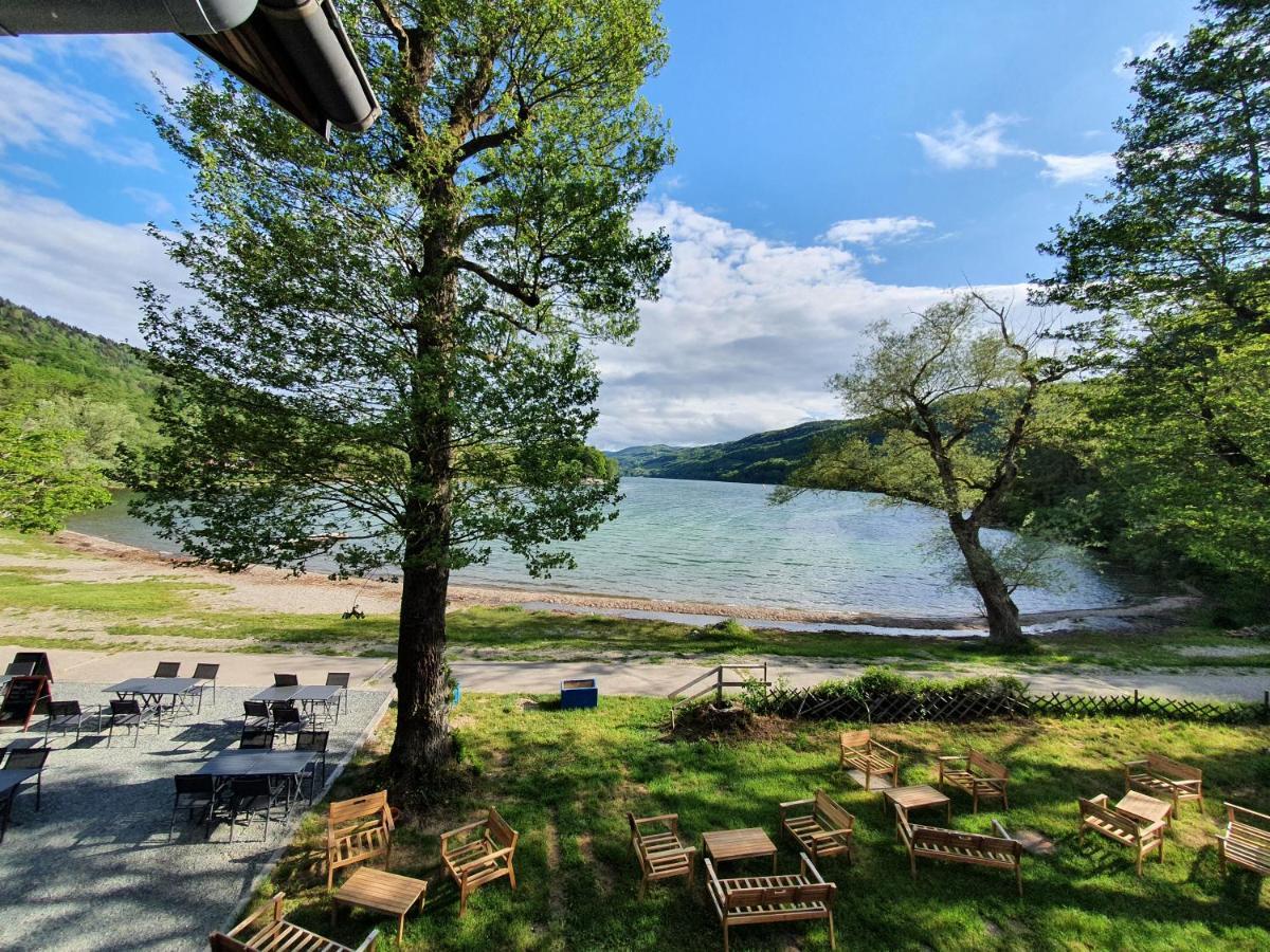 Le Grand Lac Hotel Bar Restaurant Laffrey Exteriör bild